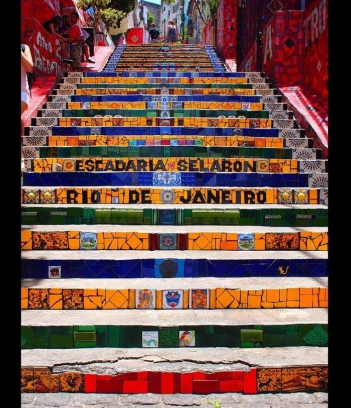 Esta foto de Metro de Madrid hará que vayas con mucho más cuidado en las escaleras mecánicas