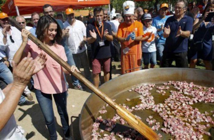 El Gobierno y Ciudadanos se acercan todavía más: 'cumbre' en La Moncloa