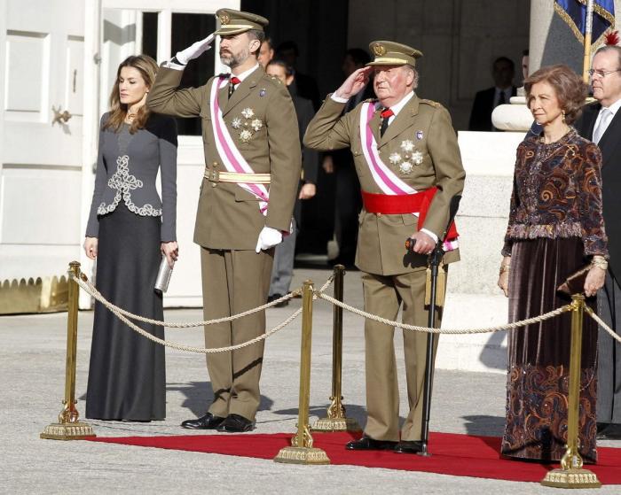 Asociaciones militares reclaman 300 millones de euros más para dignificar sus nóminas