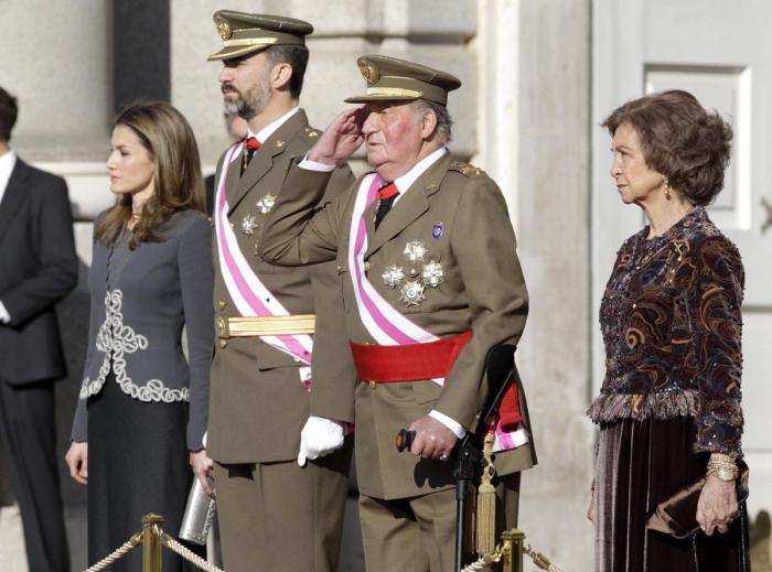 Asociaciones militares reclaman 300 millones de euros más para dignificar sus nóminas