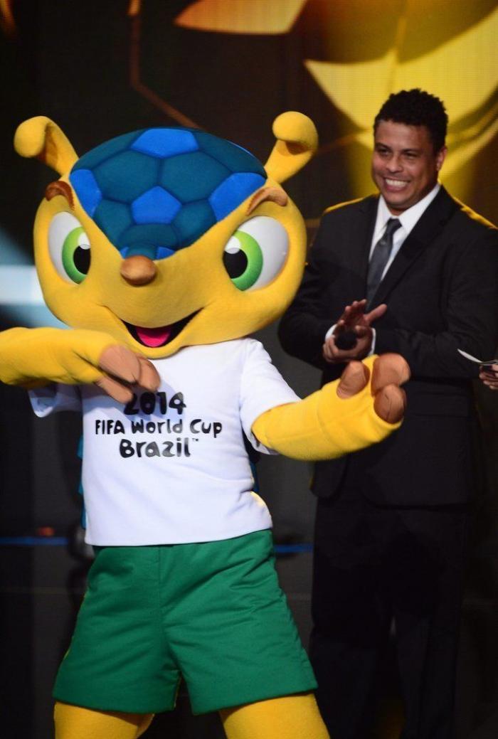 Balón de Oro 2012: Las caras de Cristiano Ronaldo tras perder el Balón de Oro (FOTOS, TUITS)