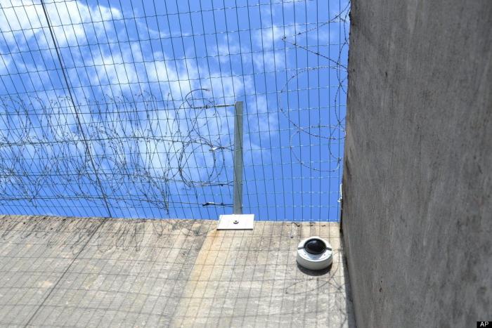 El mellizo de un niño de 2 años asesinado por ETA asegura que "tomaría un café" con el asesino