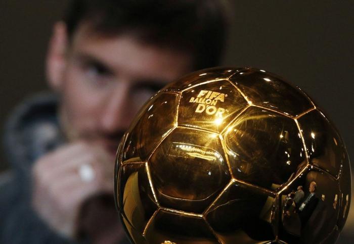 Balón de Oro 2012: Las caras de Cristiano Ronaldo tras perder el Balón de Oro (FOTOS, TUITS)