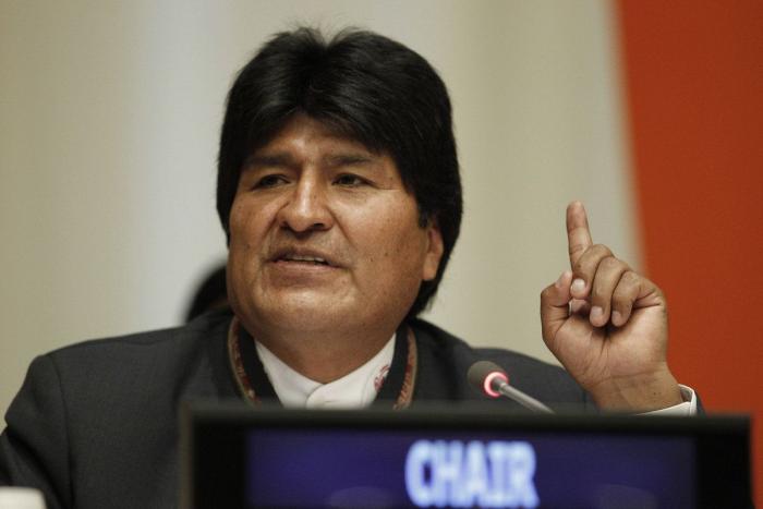 Evo Morales proclama su victoria: "Ganamos en la primera vuelta"