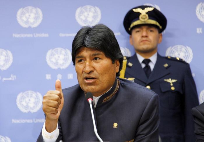 Evo Morales proclama su victoria: "Ganamos en la primera vuelta"