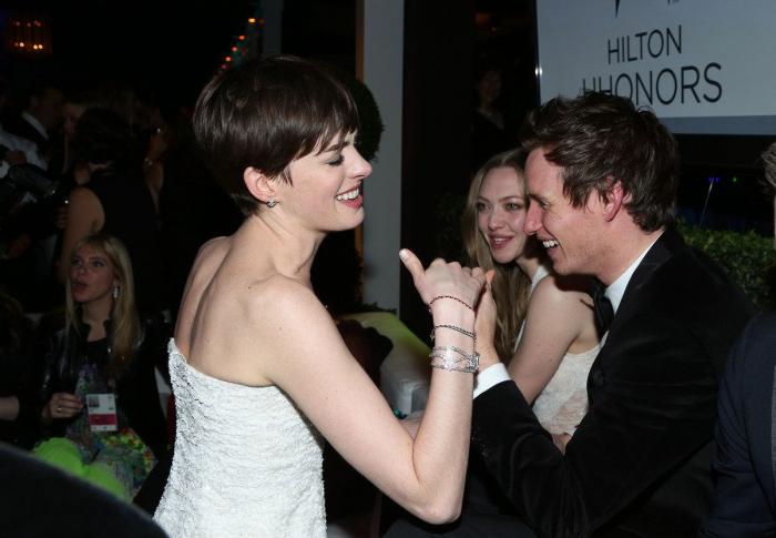 Fiestas después de los Globos de Oro y sus famosos dándolo (FOTOS)