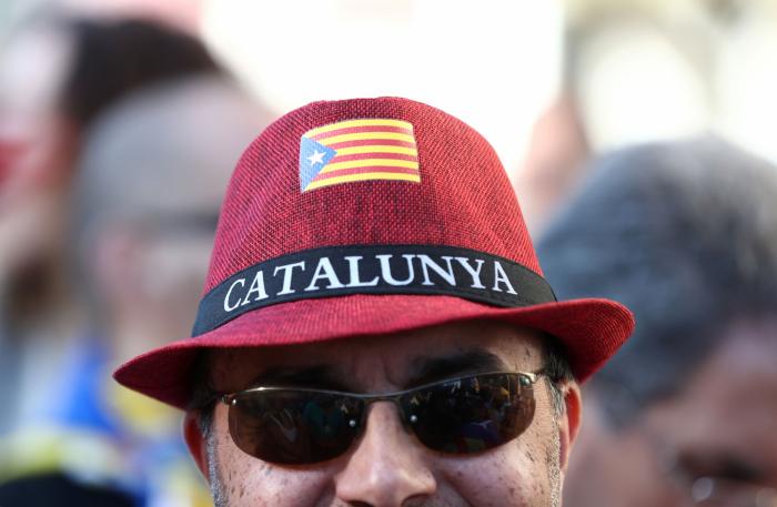 El Defensor del Pueblo catalán culpa a los españoles del déficit de su sanidad