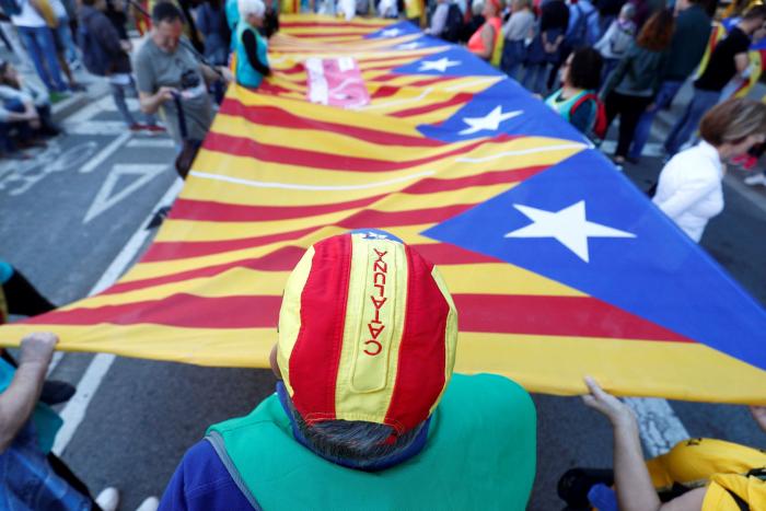El Defensor del Pueblo catalán culpa a los españoles del déficit de su sanidad