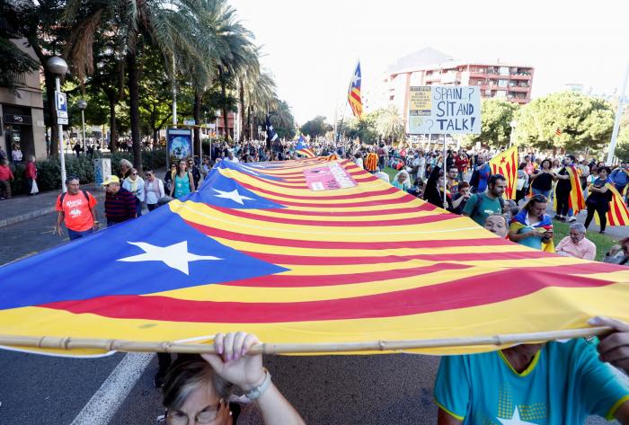 El Defensor del Pueblo catalán culpa a los españoles del déficit de su sanidad
