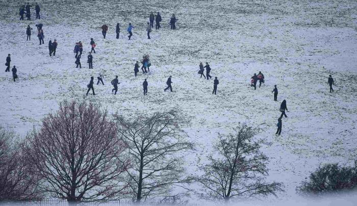 Tokio, París y otras ciudades convertidas en postales de nieve (FOTOS)