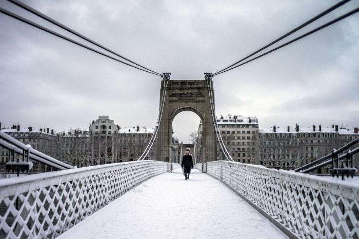 Tokio, París y otras ciudades convertidas en postales de nieve (FOTOS)