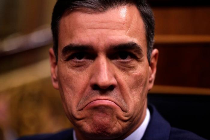 La historia detrás del único sí 'forastero' a Pedro Sánchez