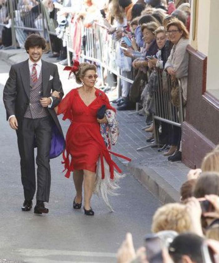 "Tenía la necesidad de aclarar todo esto": Karelys Rodríguez explica su relación con Cayetano Rivera