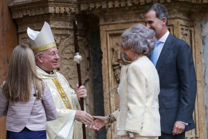 La Familia Real asiste a la misa de Pascua en la Catedral de Palma de Mallorca