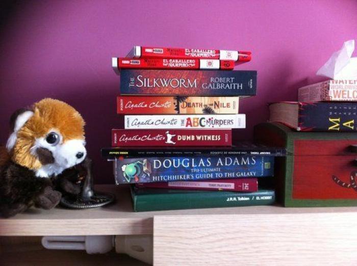 Del 'rechazo' editorial al superventas: la historia tras cuatro escritores españoles