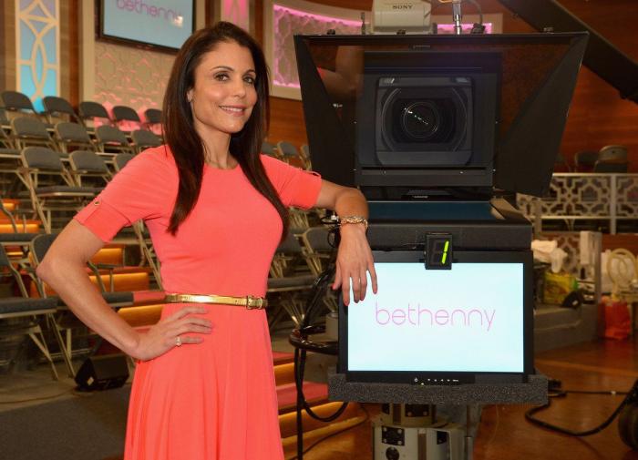 Juana Acosta: "Me parece irrespetuoso que tras separarme mi vida personal cobre una importancia que antes no tenía"