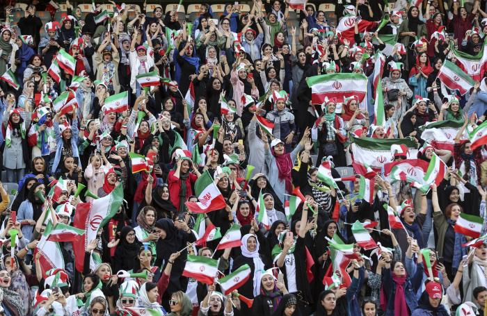 Alsina desarma a Irene Lozano al preguntarle dónde se juega la Eurocopa: su respuesta lo dice todo