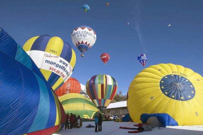 9 fotos espectaculares de globos aerostáticos en los Alpes (FOTOS)