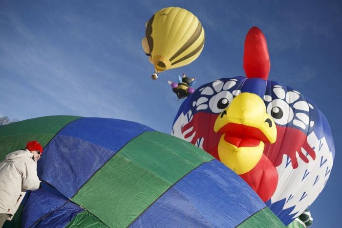 9 fotos espectaculares de globos aerostáticos en los Alpes (FOTOS)