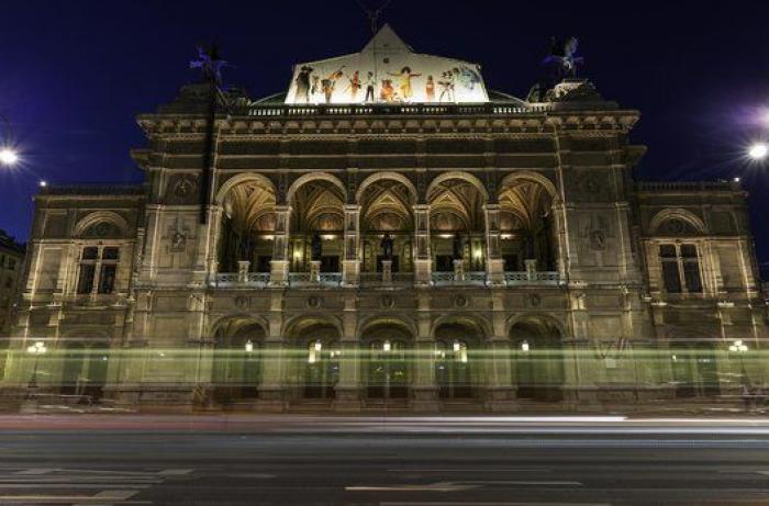 Al teatro, ¿vas a cazar o a observar?