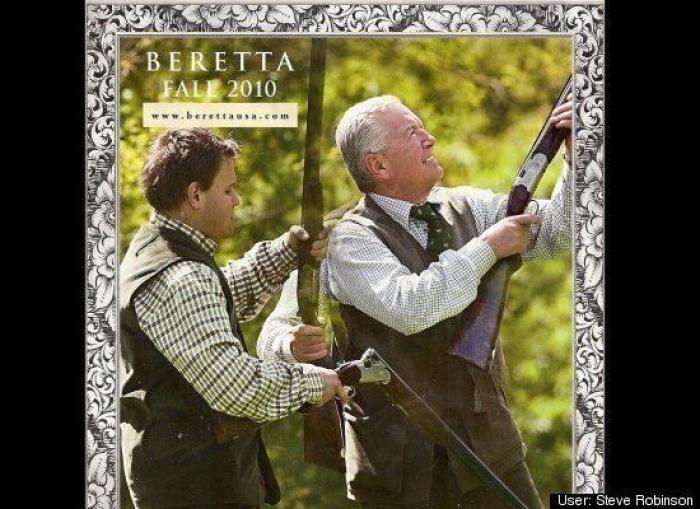 "Me flipa el giro conceptual": bromas y montajes con el desconcertante cartel de los 'Veranos de la Villa' de Madrid