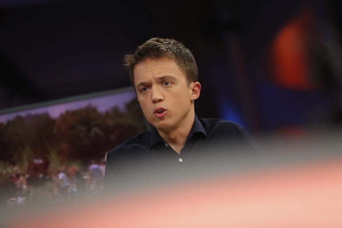 Errejón arrasa en Twitter con su respuesta al mensaje de una deportista rusa sobre un gimnasta español