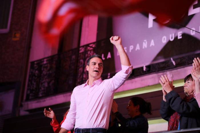 El PSOE activa el 'pause' hasta el 26-M