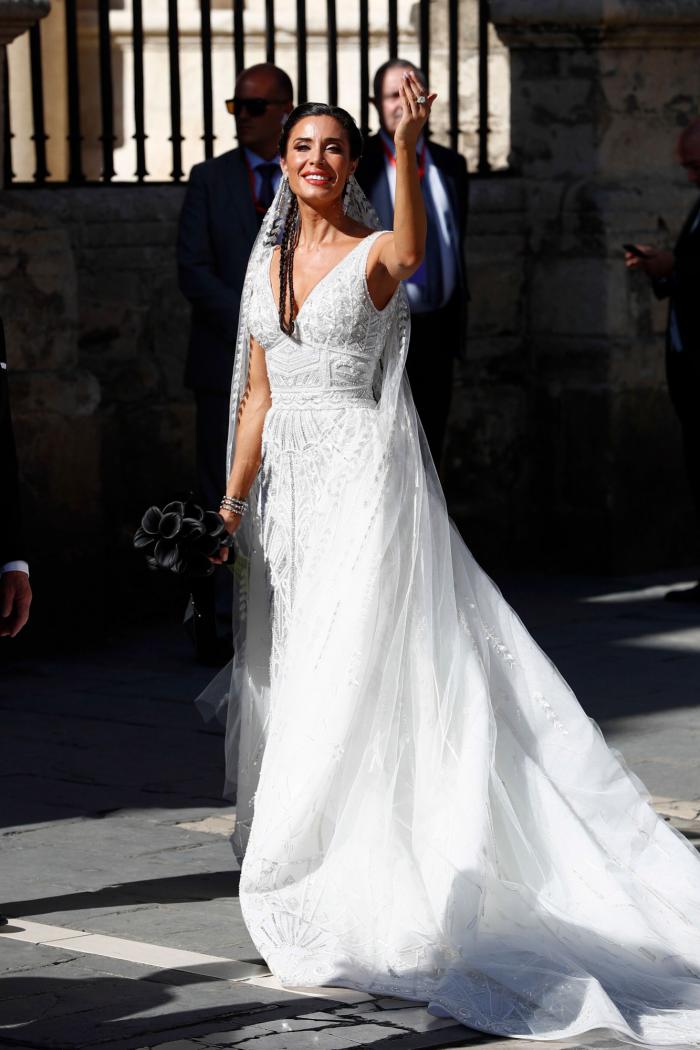 Un famoso se sincera sobre la boda de Sergio Ramos y Pilar Rubio: "Iba tan pedo que pensé que el dragón era de verdad"