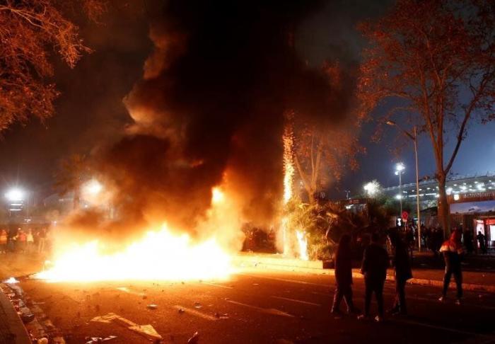 Un 'Clásico' entre barricadas y pinchazo independentista