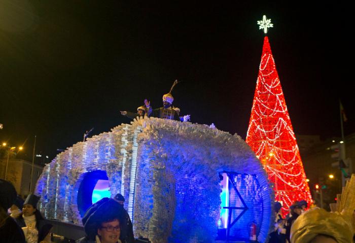 Los Reyes Magos, a los niños: "En vuestra creatividad está la esperanza del futuro"