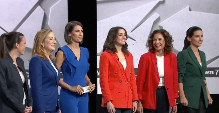 Mamen Mendizábal aparece como nunca en 'Más Vale Tarde': mira la parte inferior de la imagen