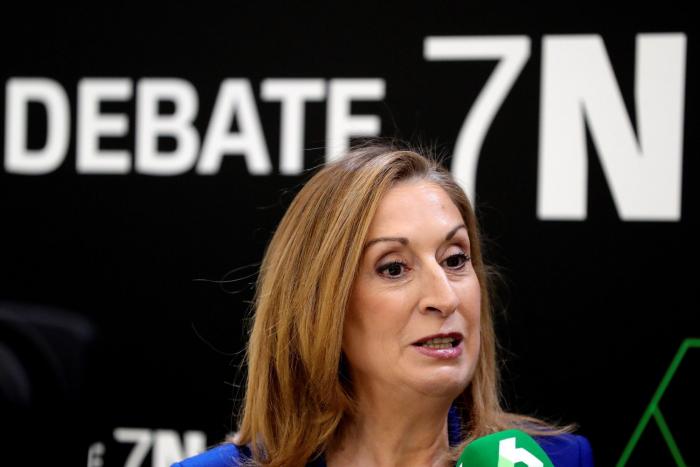 Mamen Mendizábal aparece como nunca en 'Más Vale Tarde': mira la parte inferior de la imagen