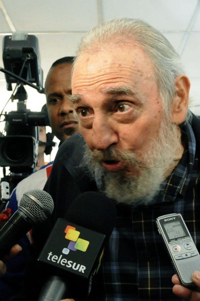 Fidel Castro reaparece en la Asamblea Nacional de Cuba para la reelección del presidente cubano