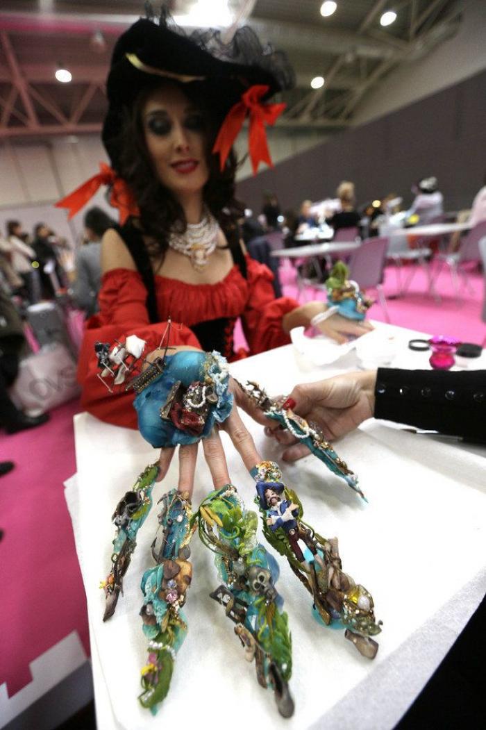 Nail Olympics: las uñas más extremas se encuentran en Roma (FOTOS)