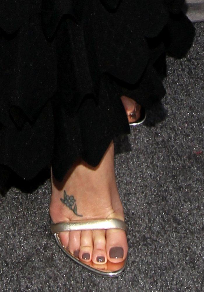 El tatuaje con errata de Gloria Camila (FOTOS)