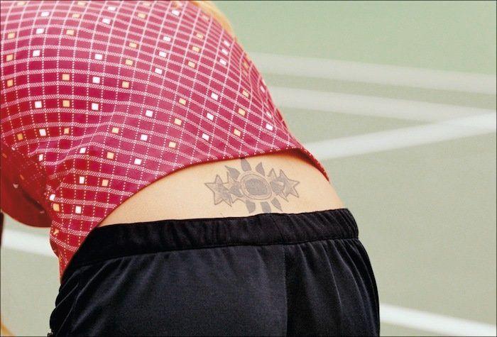 El tatuaje con errata de Gloria Camila (FOTOS)