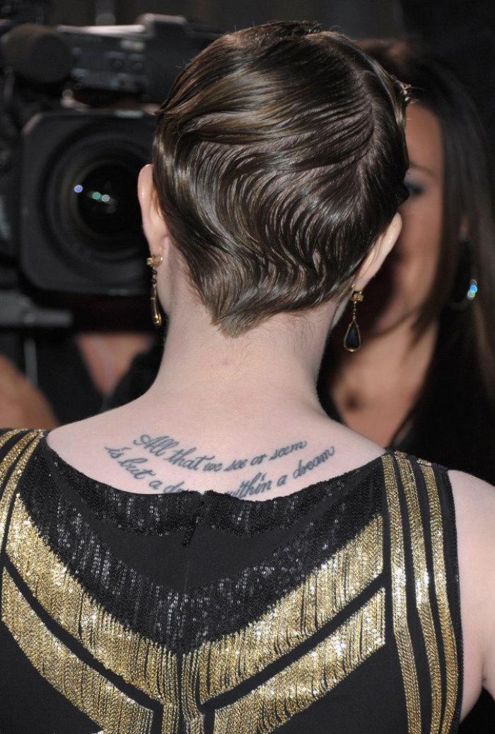 El tatuaje con errata de Gloria Camila (FOTOS)