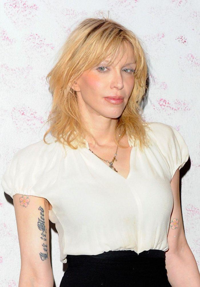 El tatuaje con errata de Gloria Camila (FOTOS)