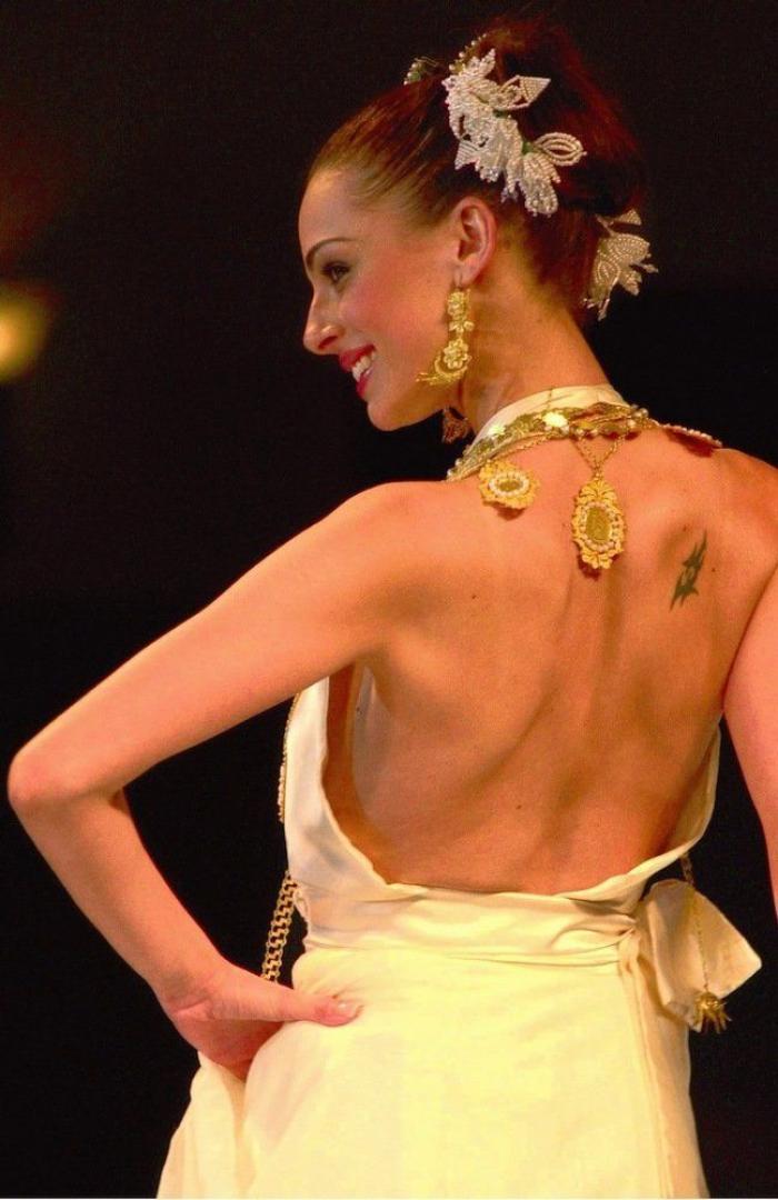 El tatuaje con errata de Gloria Camila (FOTOS)