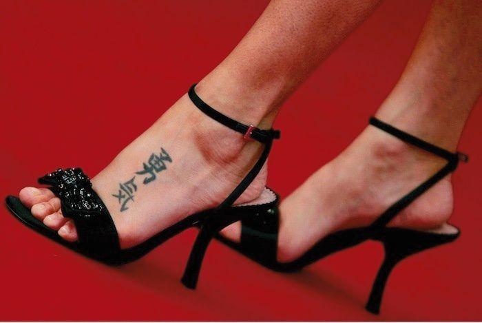 El tatuaje con errata de Gloria Camila (FOTOS)