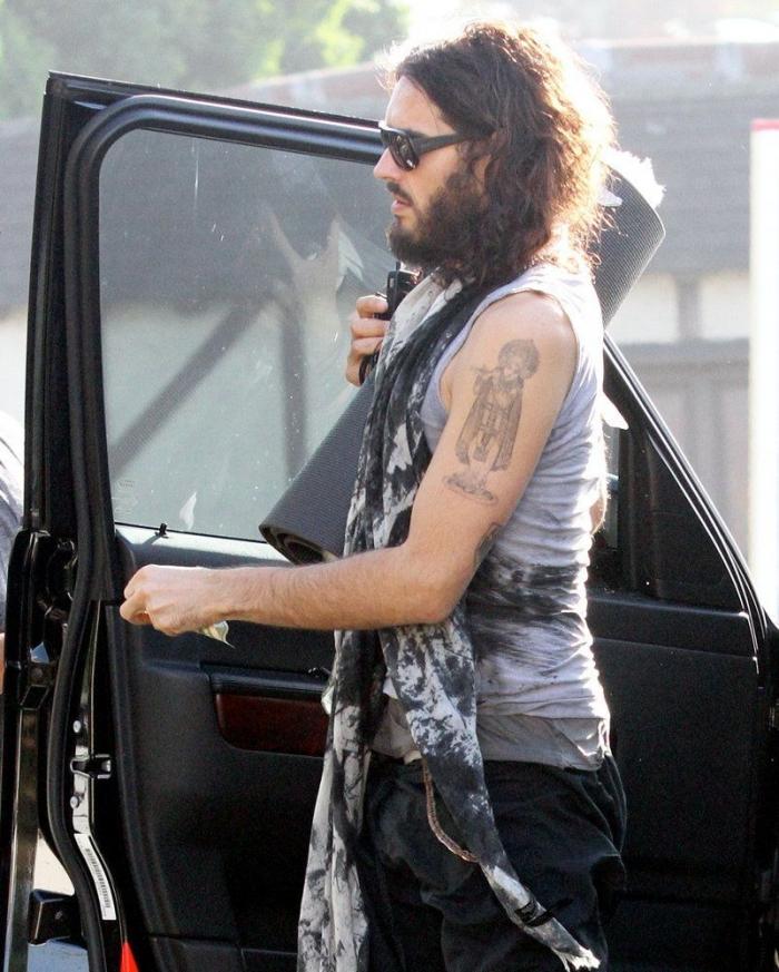 El tatuaje con errata de Gloria Camila (FOTOS)