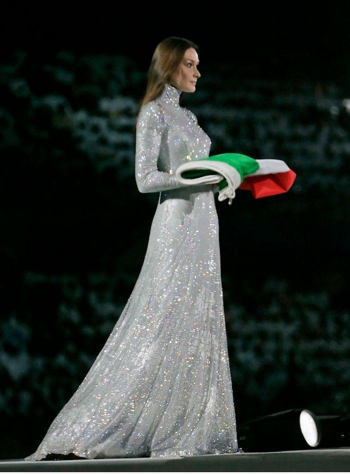 Carla Bruni odiaba que la llamaran "gorda" (FOTOS)