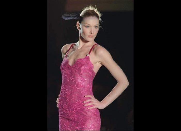 El pequeño-gran detalle por el que la portada de 'Paris Match' está arrasando: salta a la vista