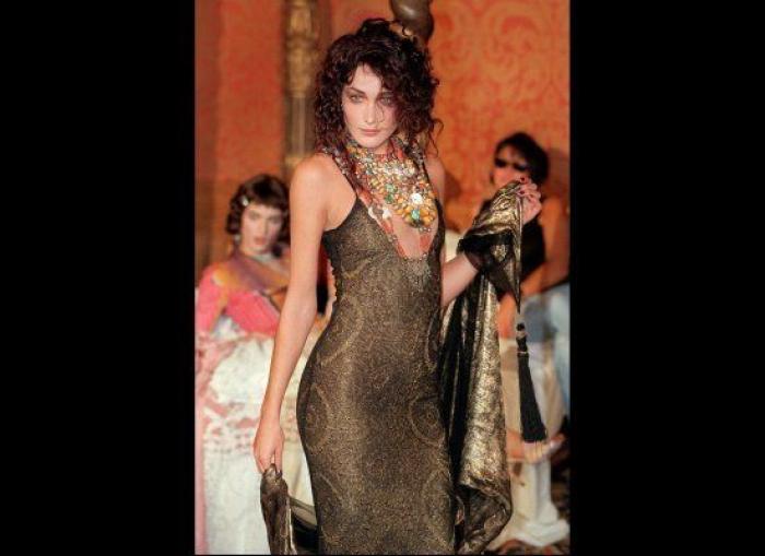 El pequeño-gran detalle por el que la portada de 'Paris Match' está arrasando: salta a la vista