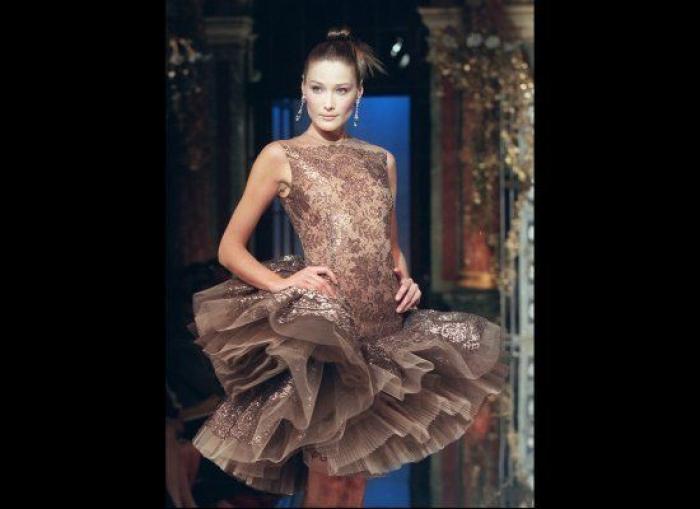 El pequeño-gran detalle por el que la portada de 'Paris Match' está arrasando: salta a la vista