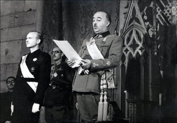 El azar de la mujer rubia