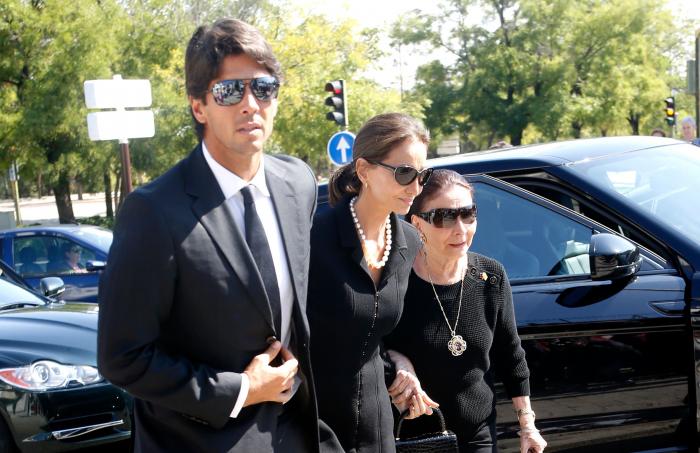 Las primeras fotos en bikini de Isabel Preysler desde hace 23 años