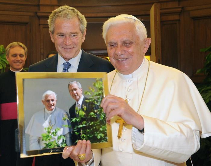 Giovanna Chirri, la periodista que publicó la exclusiva de la renuncia del papa: "Me temblaban las piernas"