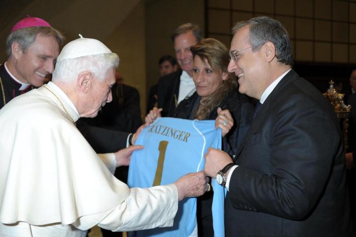 Giovanna Chirri, la periodista que publicó la exclusiva de la renuncia del papa: "Me temblaban las piernas"