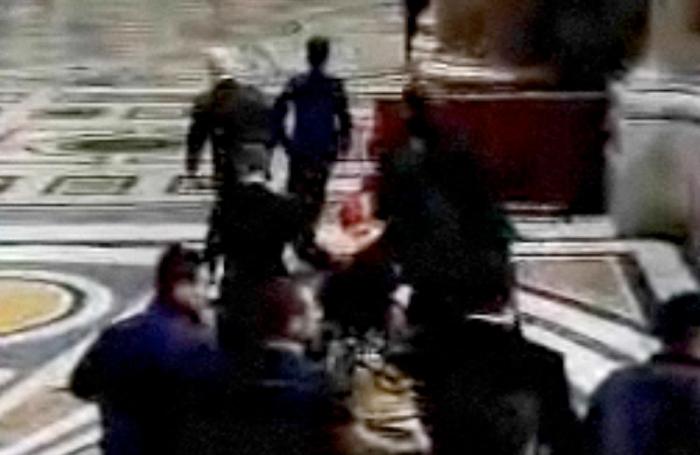 Giovanna Chirri, la periodista que publicó la exclusiva de la renuncia del papa: "Me temblaban las piernas"